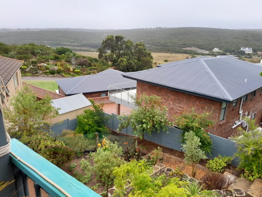 3 Bedroom Property for Sale in Stilbaai Wes Western Cape